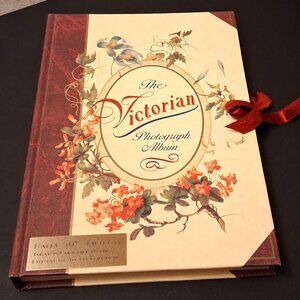 Vintage New the Victorian Photograph Album 1996 Vintage Floral Photo Album